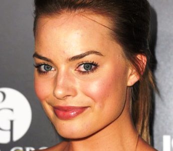 Margot Robbie profile