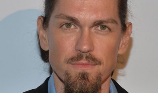 Steve Howey