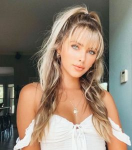 Emily Zeck Height, Age, Boyfriend, Family, Biography & More - StarsInformer